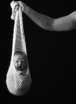 1x1-Linkedin-A-2010-06-28-Griffins Newborn Pictures-181